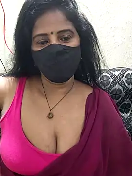 Snapshot of Sunitha-tamilponu chatting on 07-06-26, 01:02 Sunitha-tamilponu online show from 07-06-26, 01:02