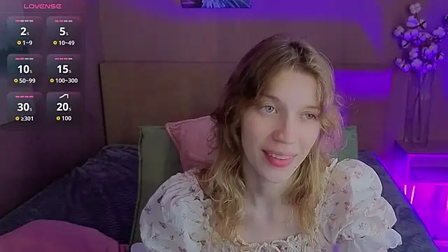 Emily Cartex online show from 07-21-26, 08:16