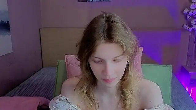 Emily Cartex online show from 07-23-26, 05:38