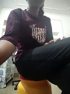 ESHA-LOVE online show from 05-02-26, 12:26
