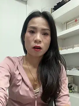 Xiaoyu-aa online show from 05-04-26, 10:11