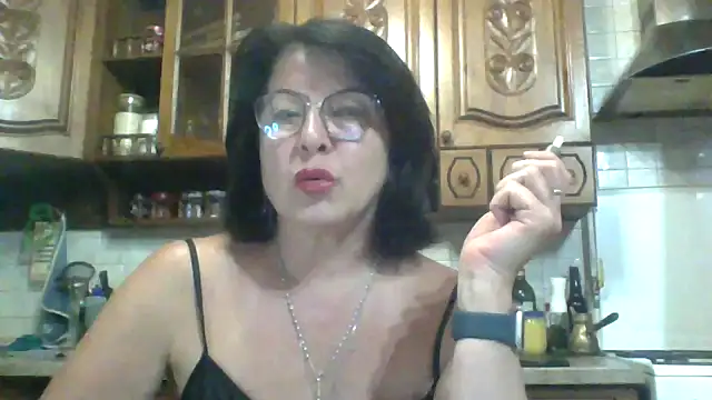 Snapshot of Fiona06 chatting on 05-22-26, 07:08 Fiona06 online show from 05-22-26, 07:08
