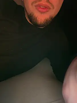 hotzero online show from 04-28-26, 03:22