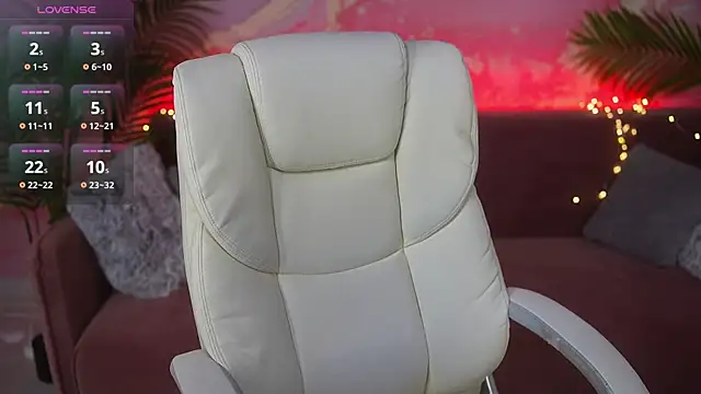 Snapshot of KettyFlo chatting on 06-04-26, 06:36 KettyFlo online show from 06-04-26, 06:36