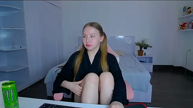 Crystal Line online show from 04-27-26, 05:05