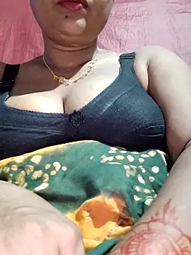 Gulapi N online show from 06-17-26, 04:41