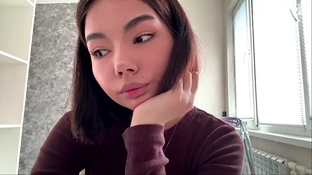 MarylnMonnier online show from 05-19-26, 07:04