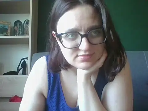 Snapshot of sensual_paris chatting on 04-28-26, 05:34 sensual paris online show from 04-28-26, 05:34