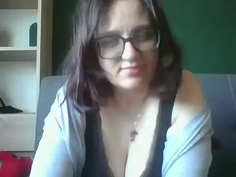 Snapshot of sensual_paris chatting on 04-30-26, 05:47 sensual paris online show from 04-30-26, 05:47