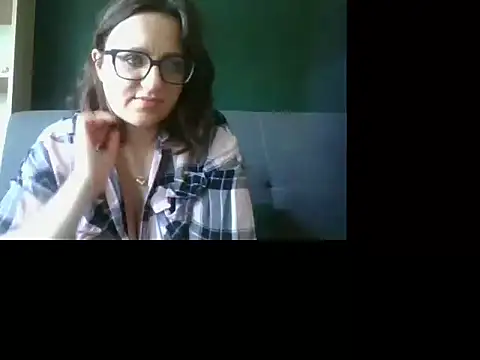 Snapshot of sensual_paris chatting on 06-09-26, 05:19 sensual paris online show from 06-09-26, 05:19