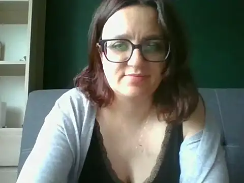 Snapshot of sensual_paris chatting on 06-15-26, 05:31 sensual paris online show from 06-15-26, 05:31