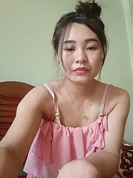 Snapshot of Pivi12 chatting on 06-07-26, 03:54 Pivi12 online show from 06-07-26, 03:54