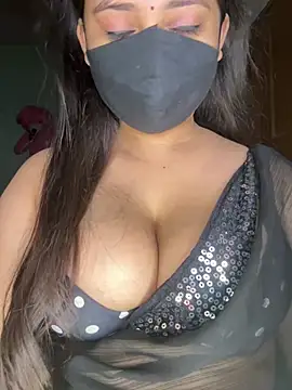Snapshot of Naughty_pooja44 chatting on 05-07-26, 10:15 Naughty pooja44 online show from 05-07-26, 10:15