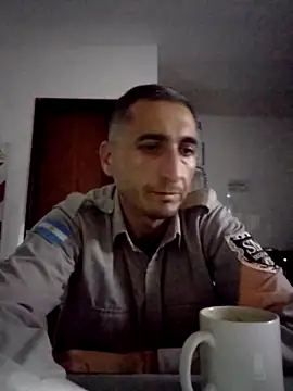 Alejandro83bsf online show from 06-07-26, 05:22