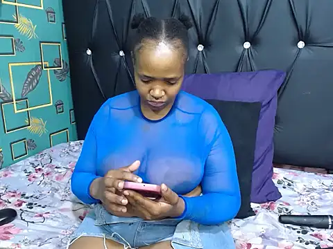 CandyBoobs69 online show from 06-18-26, 11:58