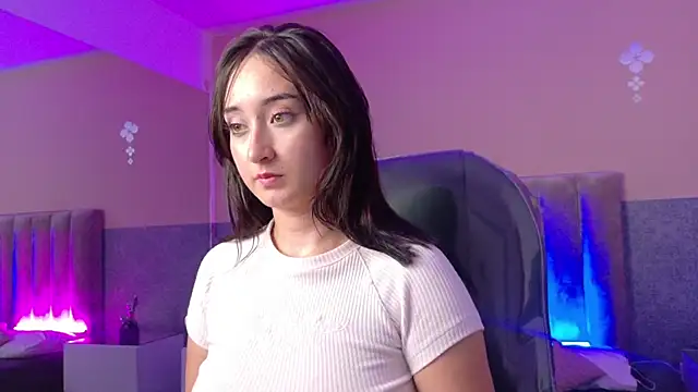 VICTORIA FAIRIES online show from 05-11-26, 04:04