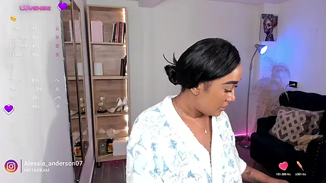 alessia anderson online show from 11-22-25, 12:09