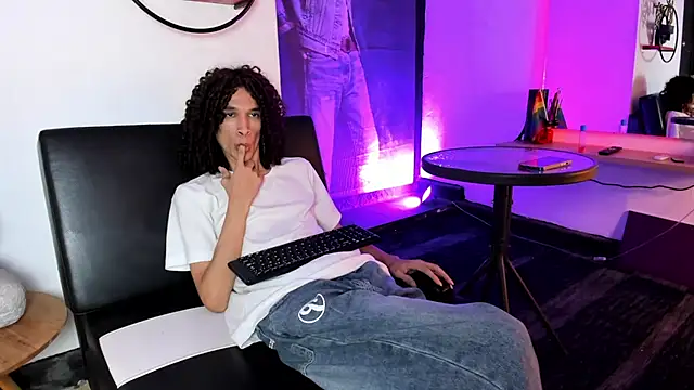 anddy hugecock online show from 07-14-26, 09:09