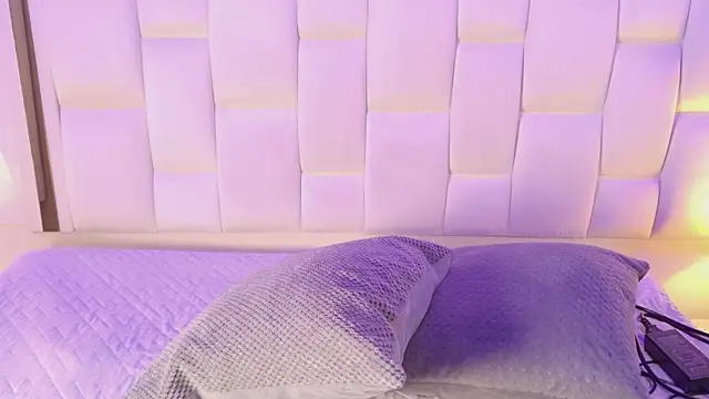Snapshot of Paulina25_ chatting on 07-16-26, 07:09 Paulina25 online show from 07-16-26, 07:09