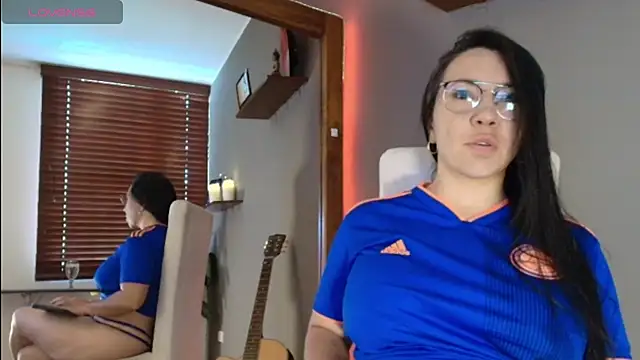 Taliapeach online show from 07-07-26, 03:27