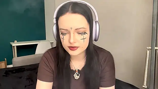 AmbientInvalid online show from 05-15-26, 02:02