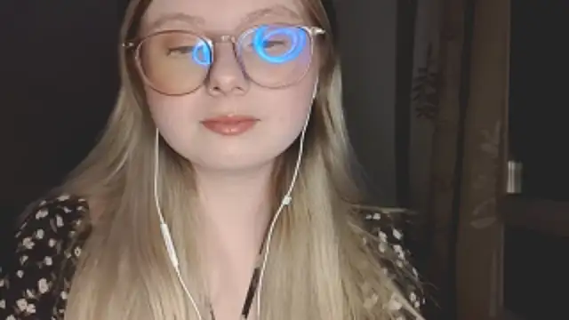 YukiBlush online show from 04-30-26, 05:52