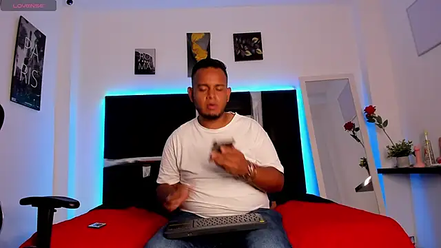 Snapshot of Jay_raze chatting on 05-07-26, 11:48 Jay raze online show from 05-07-26, 11:48