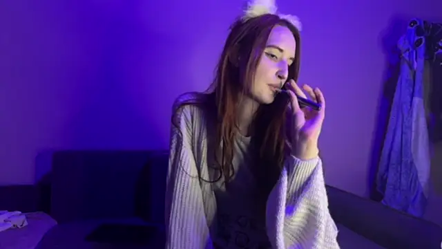 Snapshot of evaroxx chatting on 05-01-26, 10:25 evaroxx online show from 05-01-26, 10:25
