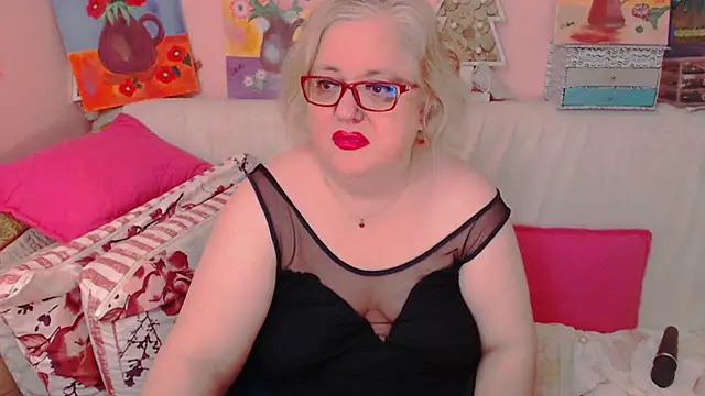 Snapshot of Maturelove_xxx chatting on 05-22-26, 07:19 Maturelove xxx online show from 05-22-26, 07:19