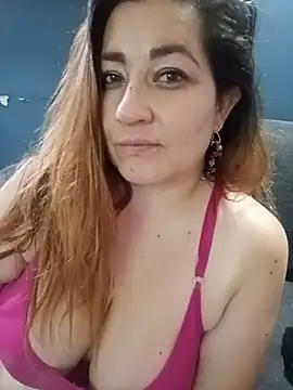 Snapshot of Morchis_esmeralda chatting on 05-22-26, 06:20 Morchis esmeralda online show from 05-22-26, 06:20