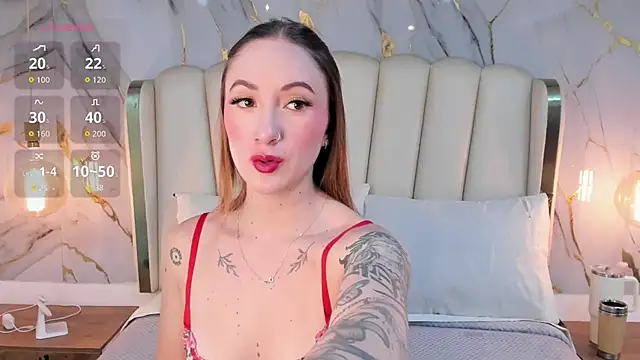 Hannah Lane online show from 06-12-26, 12:04