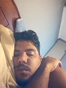 cuquero32 online show from 04-29-26, 03:27