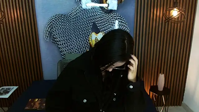 Snapshot of RoxxySweet01 chatting on 05-09-26, 01:16 RoxxySweet01 online show from 05-09-26, 01:16