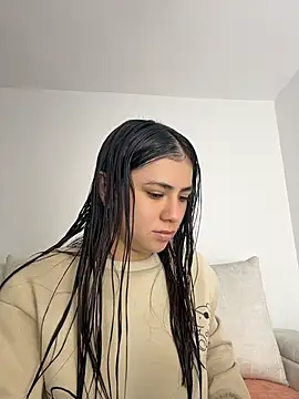 EmilyCxx online show from 07-21-26, 10:28