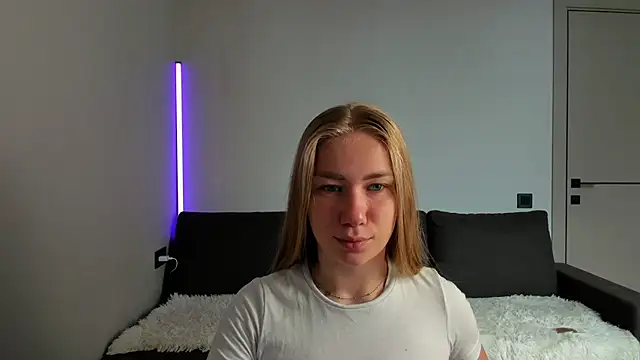 AnnaAlexArti online show from 07-10-26, 05:01