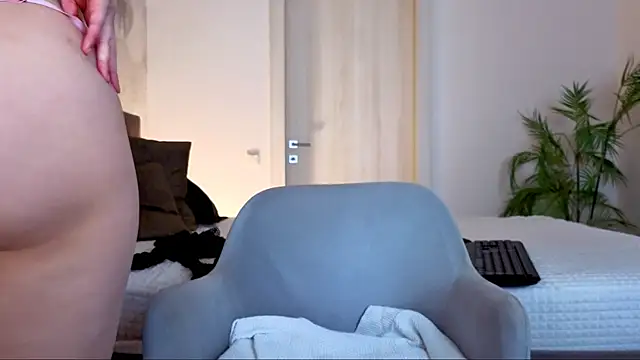 BlushingAngelita online show from 05-11-26, 02:12