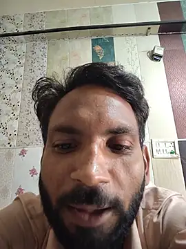 Snapshot of Akki-101 chatting on 07-11-26, 10:40 Akki-101 online show from 07-11-26, 10:40