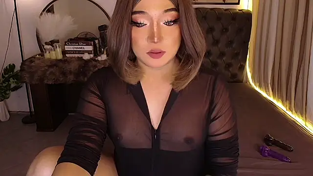 Snapshot of Sensual_Ekang chatting on 05-27-26, 06:16 Sensual Ekang online show from 05-27-26, 06:16