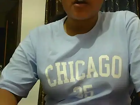 Snapshot of payaljaan800 chatting on 05-25-26, 01:39 payaljaan800 online show from 05-25-26, 01:39