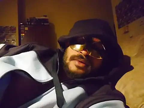 Sudda-ThatsMe online show from 06-14-26, 05:37