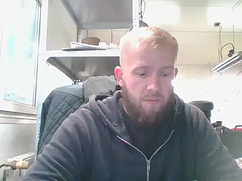 Snapshot of bardiauto chatting on 05-19-26, 04:30 bardiauto online show from 05-19-26, 04:30
