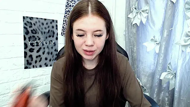 Snapshot of KendraSpt chatting on 05-08-26, 09:36 KendraSpt online show from 05-08-26, 09:36