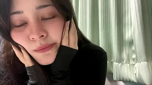 Sonata Asky online show from 05-16-26, 12:40