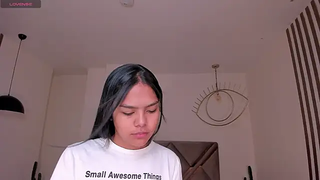 SaphiraJames online show from 07-09-26, 01:31