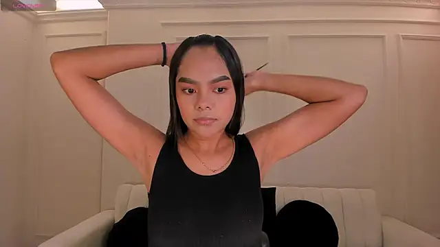 SaphiraJames online show from 07-22-26, 01:52
