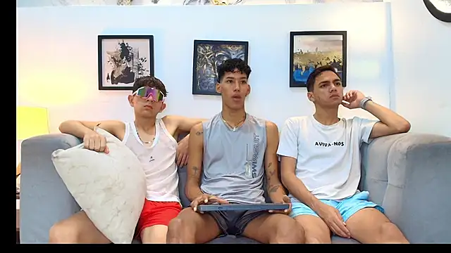RED BOYS XXX online show from 06-11-26, 01:31