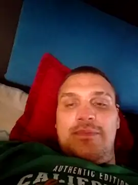 Snapshot of Marvic_men chatting on 05-10-26, 07:30 Marvic men online show from 05-10-26, 07:30