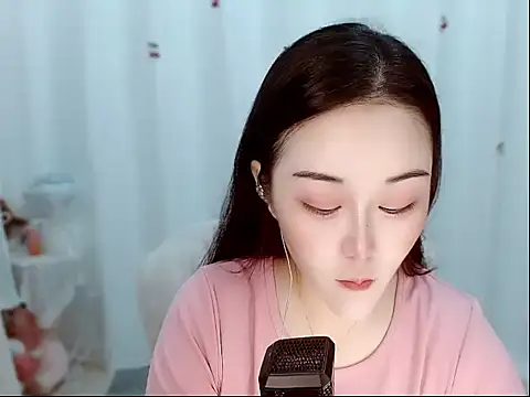 Snapshot of Amy-cnbaby chatting on 05-27-26, 01:35 Amy-cnbaby online show from 05-27-26, 01:35