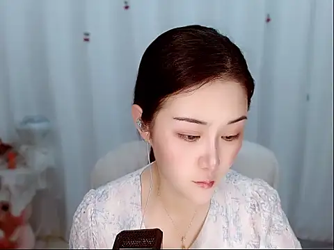 Snapshot of Amy-cnbaby chatting on 06-08-26, 01:28 Amy-cnbaby online show from 06-08-26, 01:28