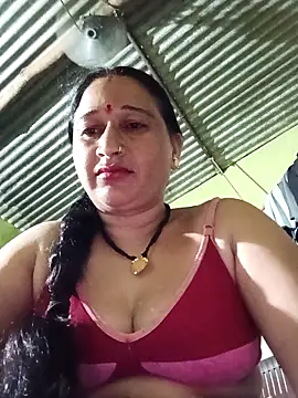 Snapshot of Haliya8 chatting on 05-11-26, 04:48 Haliya8 online show from 05-11-26, 04:48